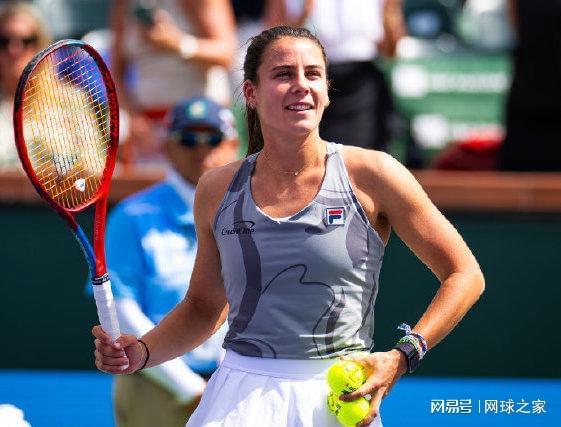 与他往日的 与他往日的