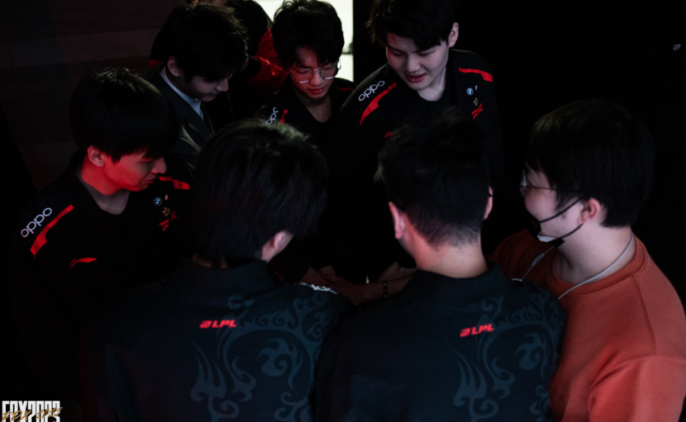 带您深入了 带您深入了